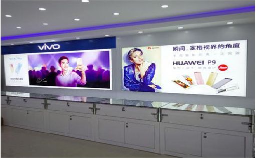 万载软膜灯箱的材料组成。